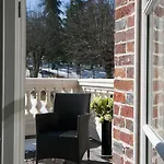 La Eugene Hotel
