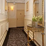 Otel La Eugene Épernay
