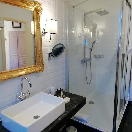 La Eugene Hotel 5*