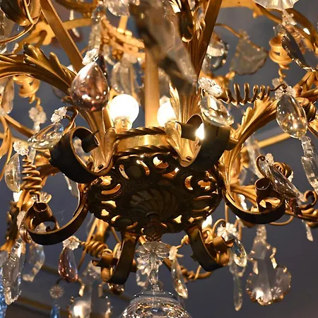 فندق La Eugene إيبيرني