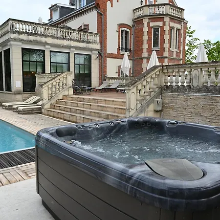 Hotel La Eugene 5*
