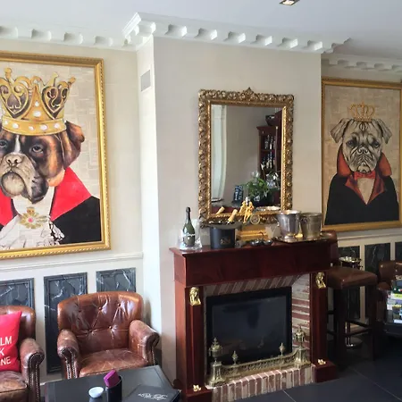 La Eugene فندق إيبيرني