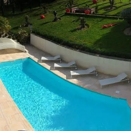 La Eugene 5*
