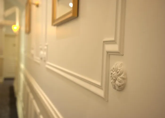 Hotell La Eugene Épernay