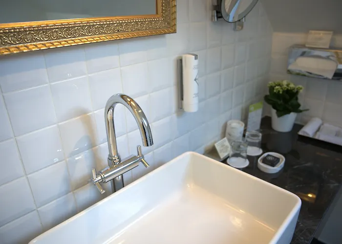 La Eugene Szálloda 5*